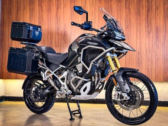 TRIUMPH TIGER 1200 RALLY EXPLORER TRIUMPH TIGER 1200 RALLY EXPLORER